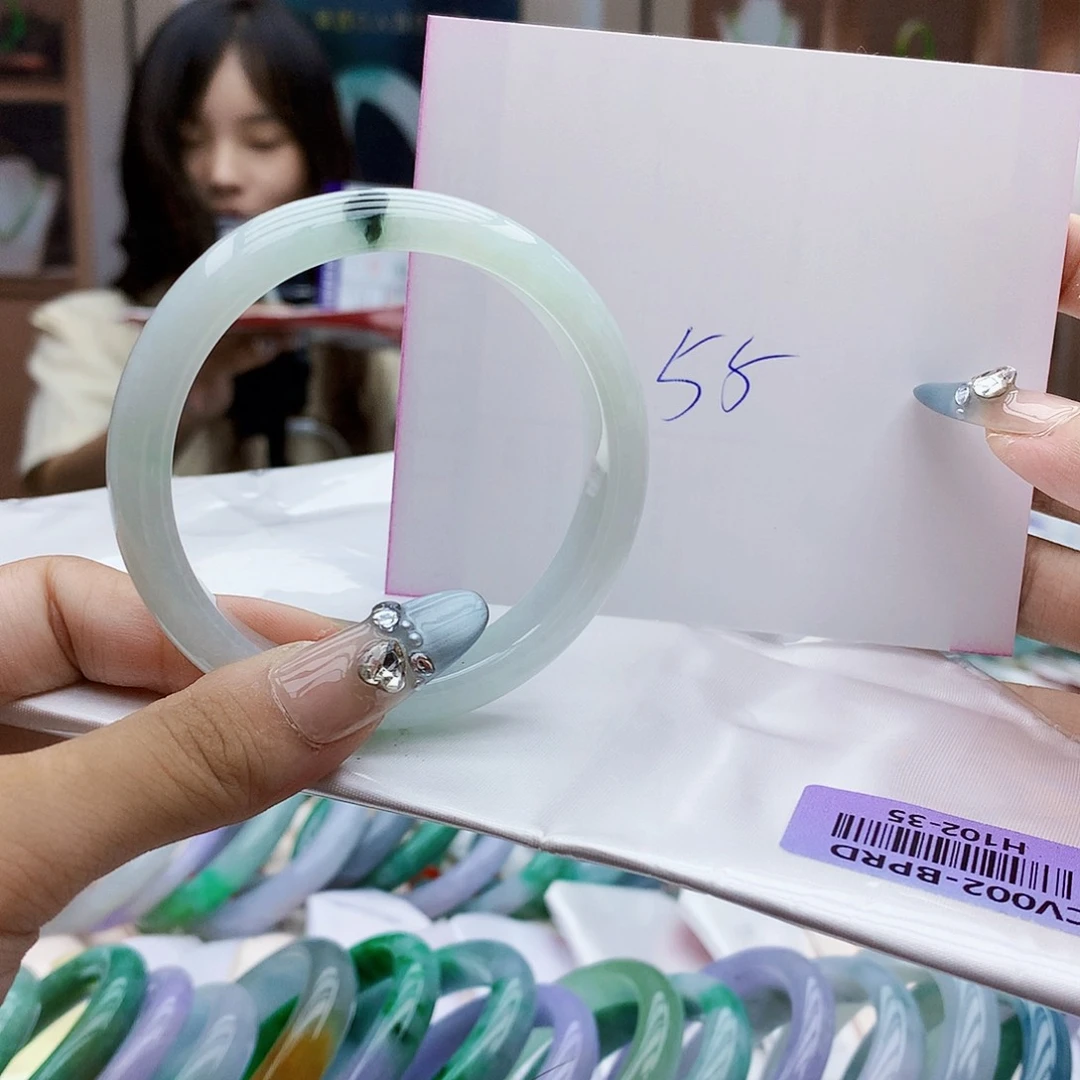 翡翠手镯未镶嵌f