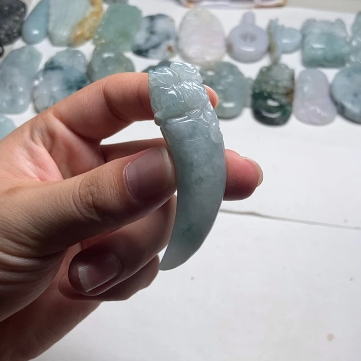 未镶嵌定制翡翠龙牙24