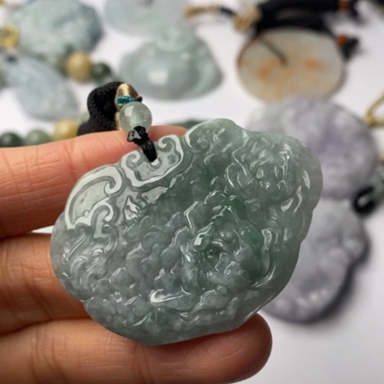 翡翠未镶嵌挂件翡翠