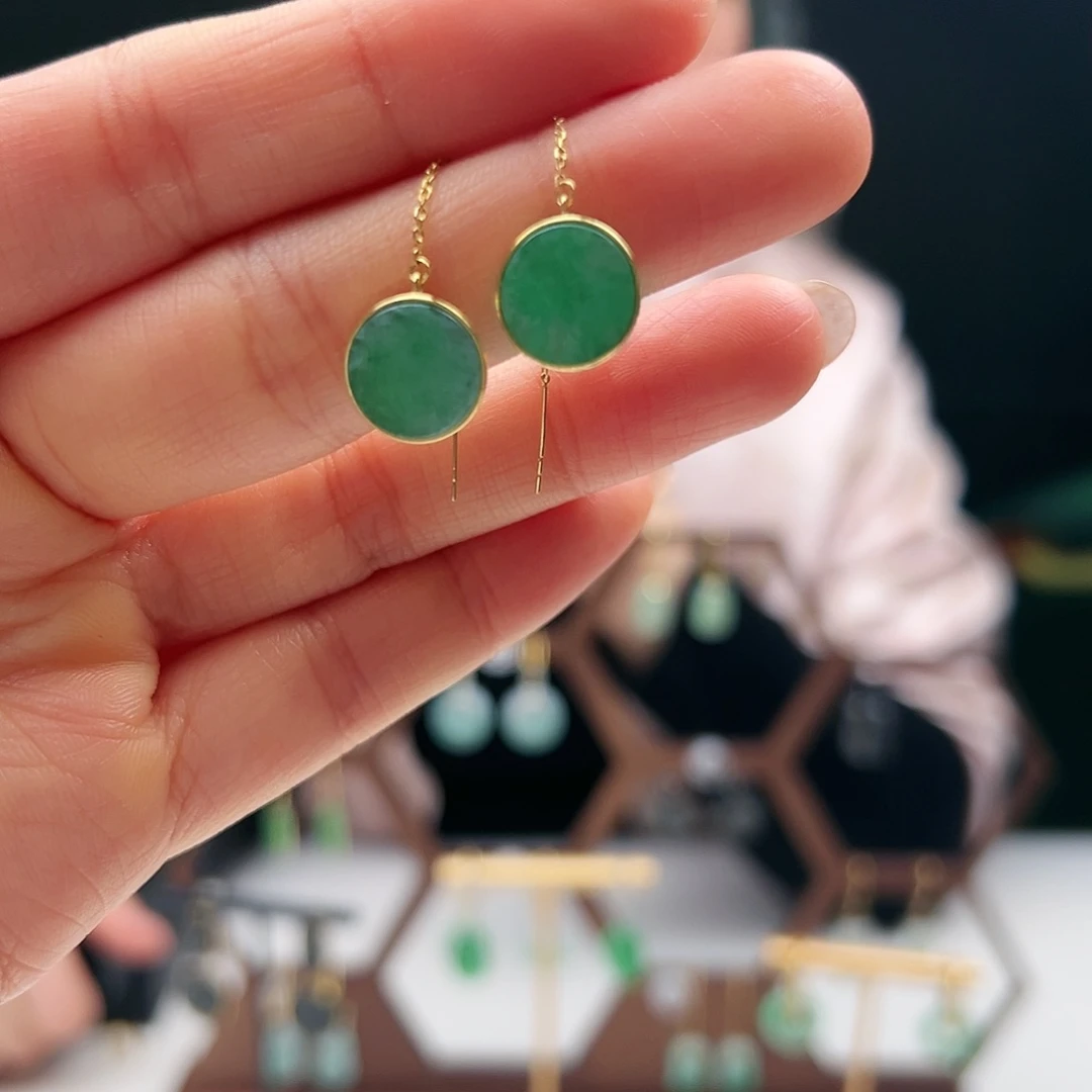 翡翠耳饰18K金镶嵌天然翡翠耳饰18k金镶嵌