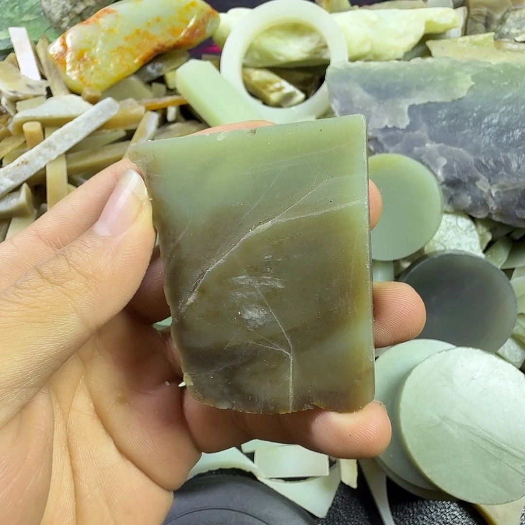 和田玉（糖玉）未镶嵌挂件