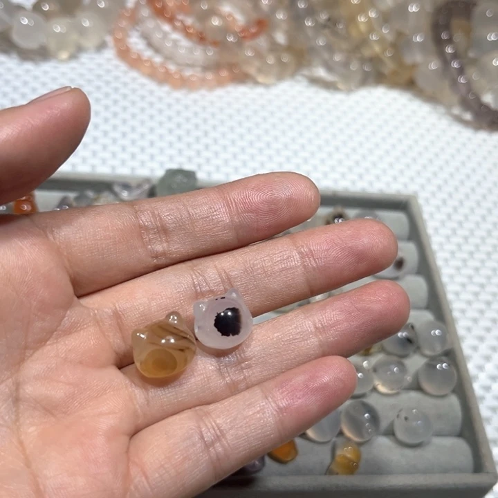 玛瑙/玉髓手链未镶嵌安****O