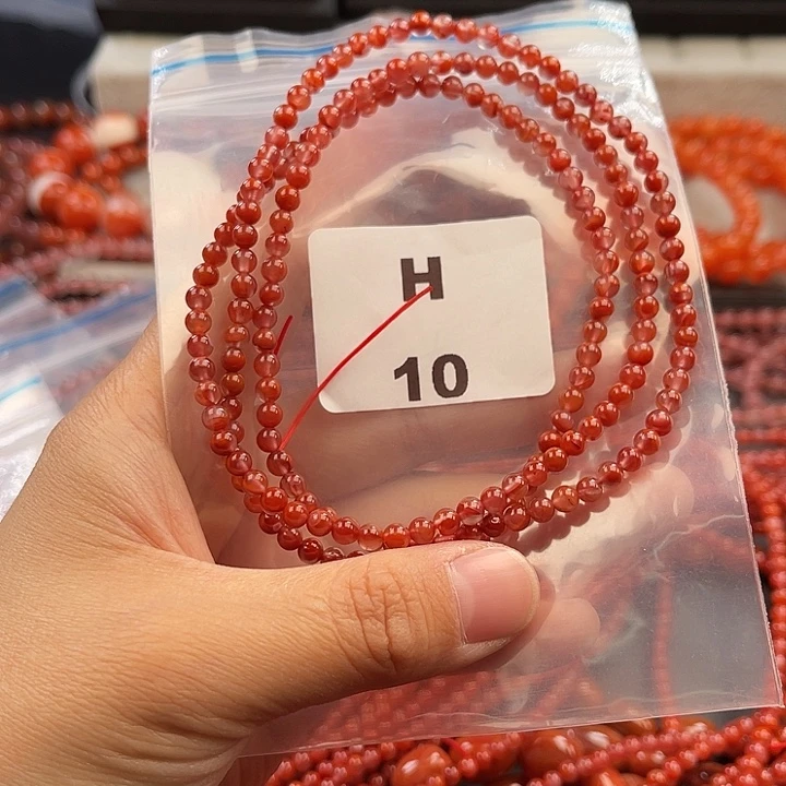 佳***南红玛瑙未镶嵌多样性发货默认微瑕称重4mm