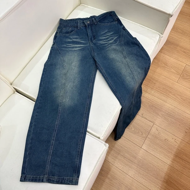 【醒醒】美式复古弯刀阔腿牛仔裤高腰宽松显瘦设计感直筒裤N1057