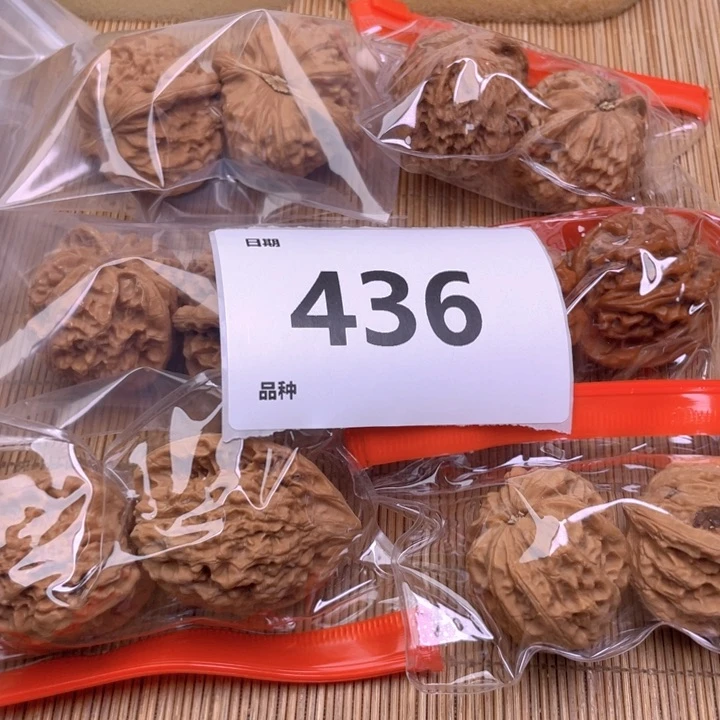 文玩核桃把件436号6对