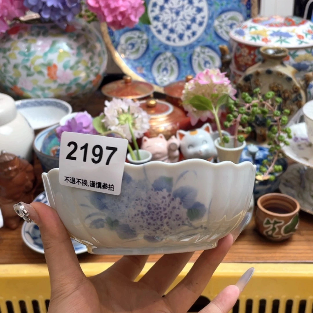 【闪购商品】瓷片飞*ffffuhbjjbngggfg