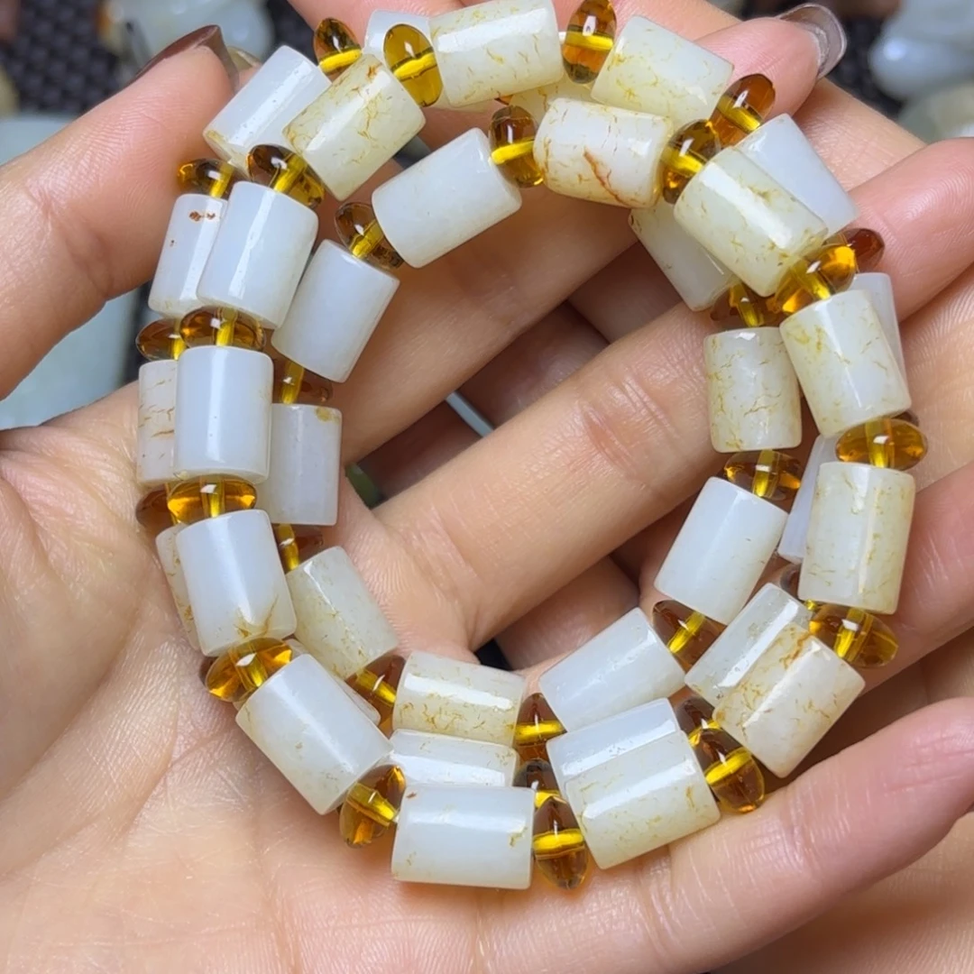 奇***果和田玉未镶嵌挂件