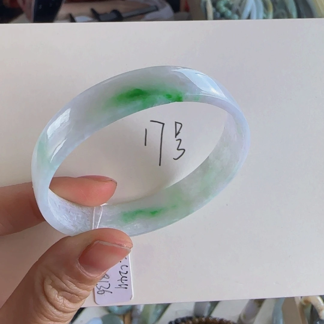 翡翠手镯未镶嵌老坑54圈