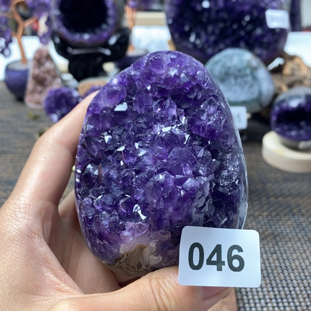 紫晶大型摆件（非配饰）未镶嵌