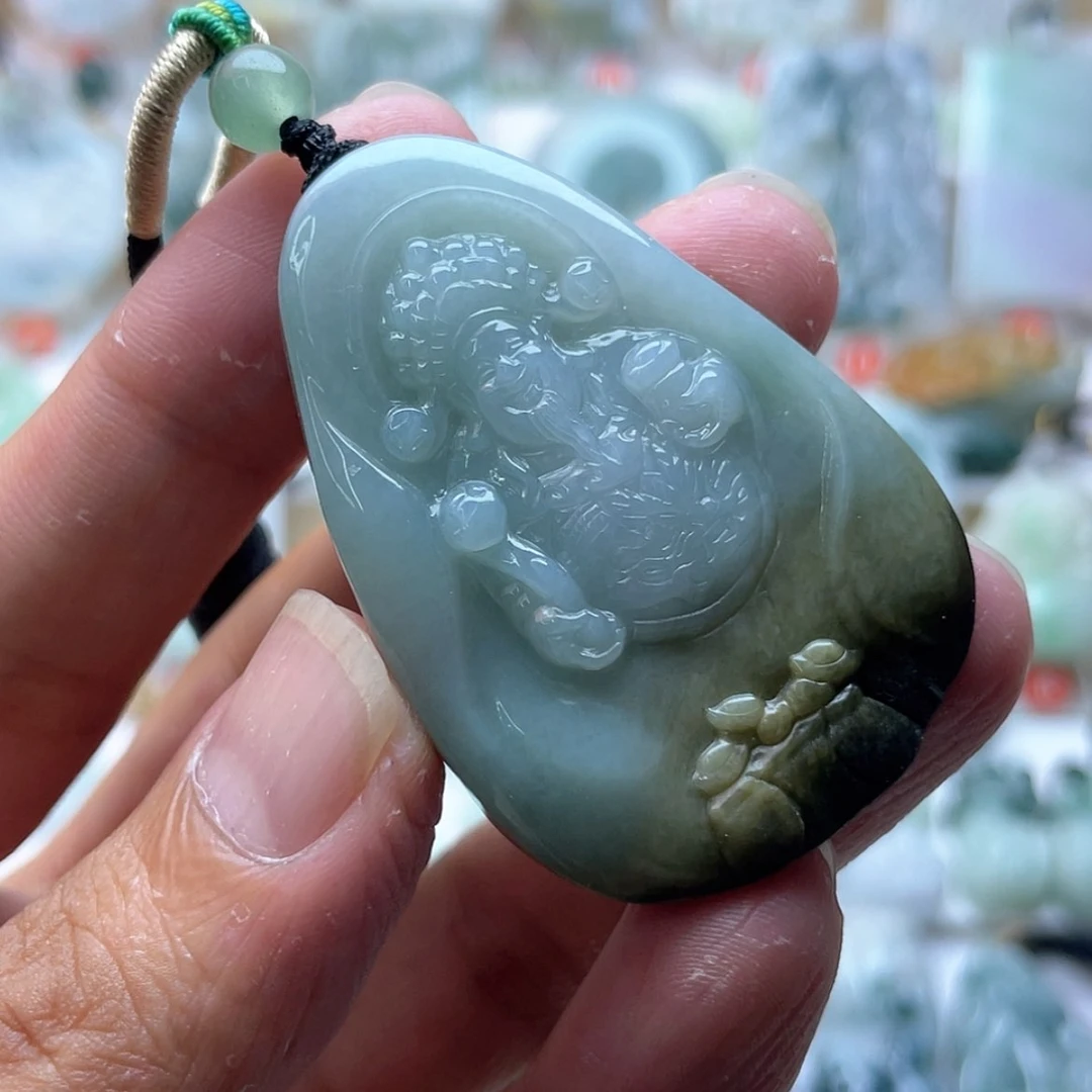 【闪购商品】颈饰未镶嵌翡翠财神