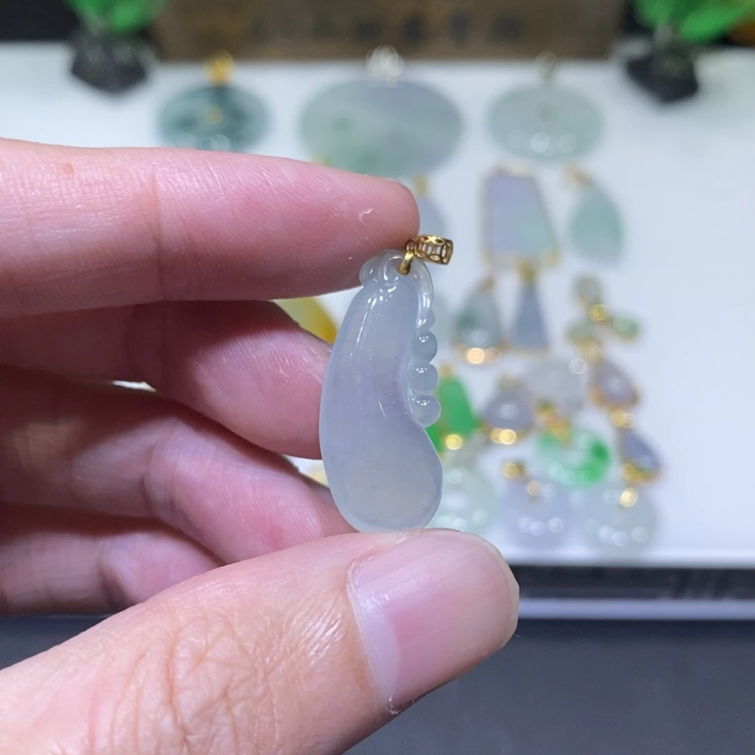 翡翠18K金镶嵌吊坠(不含链)