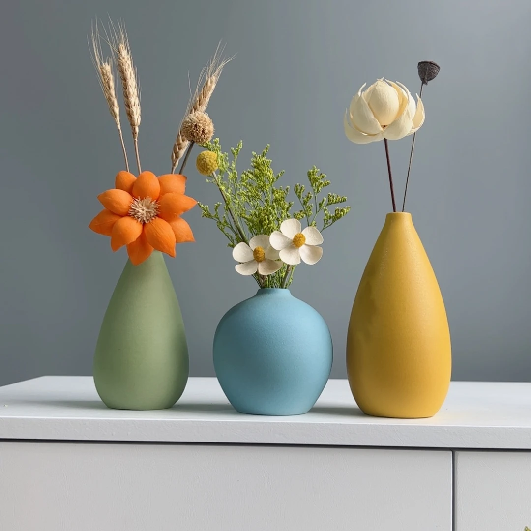摆件陶瓷小花瓶摆件含花总高约20-30cm