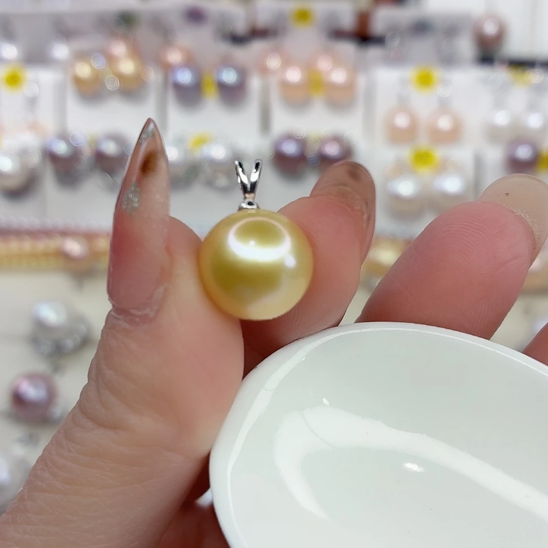 银S925镶嵌淡水珍珠颈饰