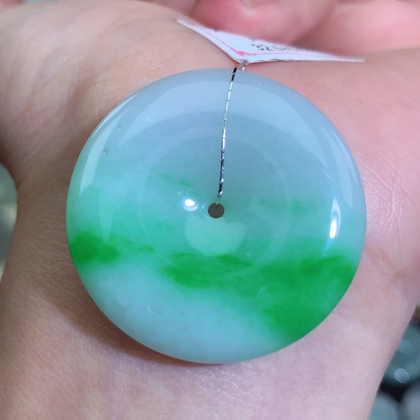 【闪购商品】翡翠未镶嵌吊坠(不含链)