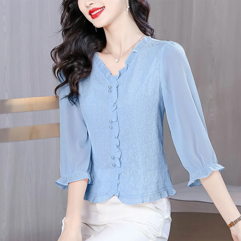法式V领七分袖雪纺衬衫女夏新款修身显瘦提花小衫木耳边洋气上衣
