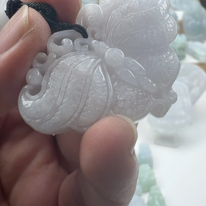 翡翠未镶嵌颈饰天然缅甸A货翡翠