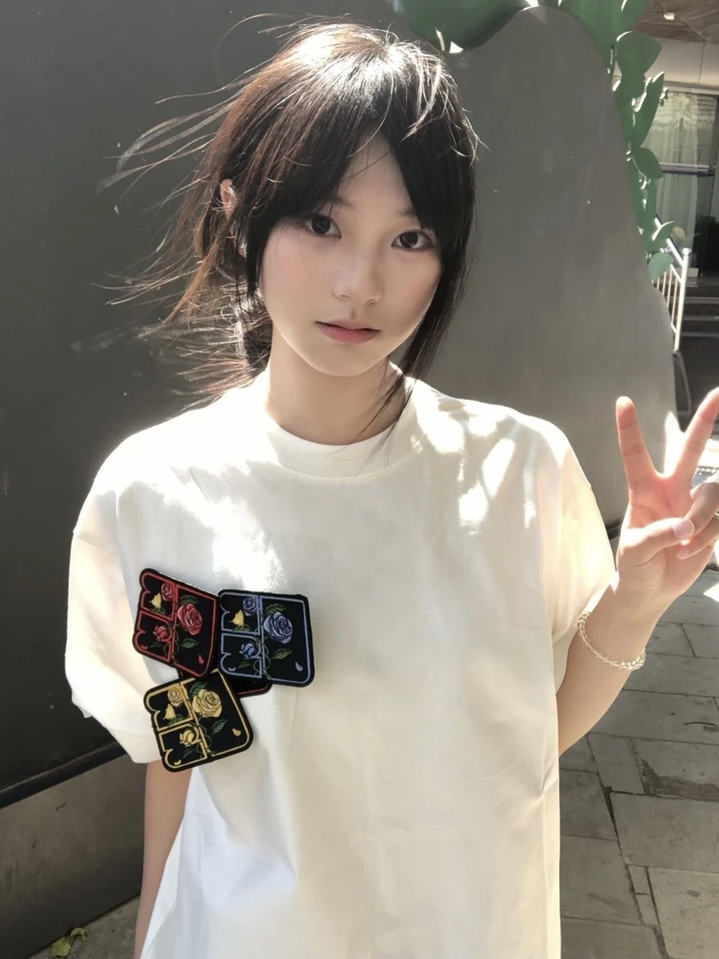 美式复古魔术贴玫瑰花卉刺绣短袖t恤女夏季ins潮牌设计感小众上衣