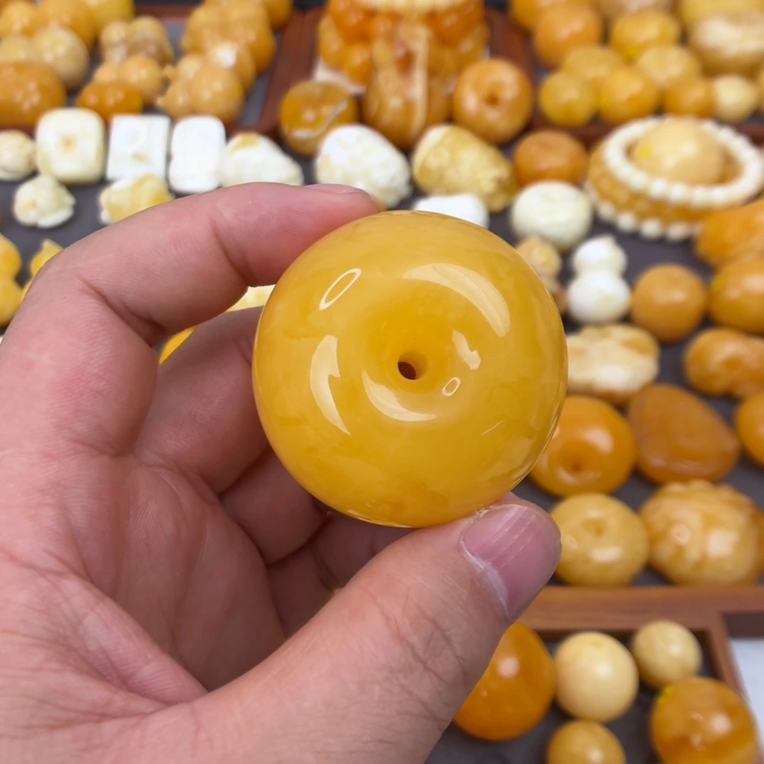 蜜蜡未镶嵌吊坠(不含链)