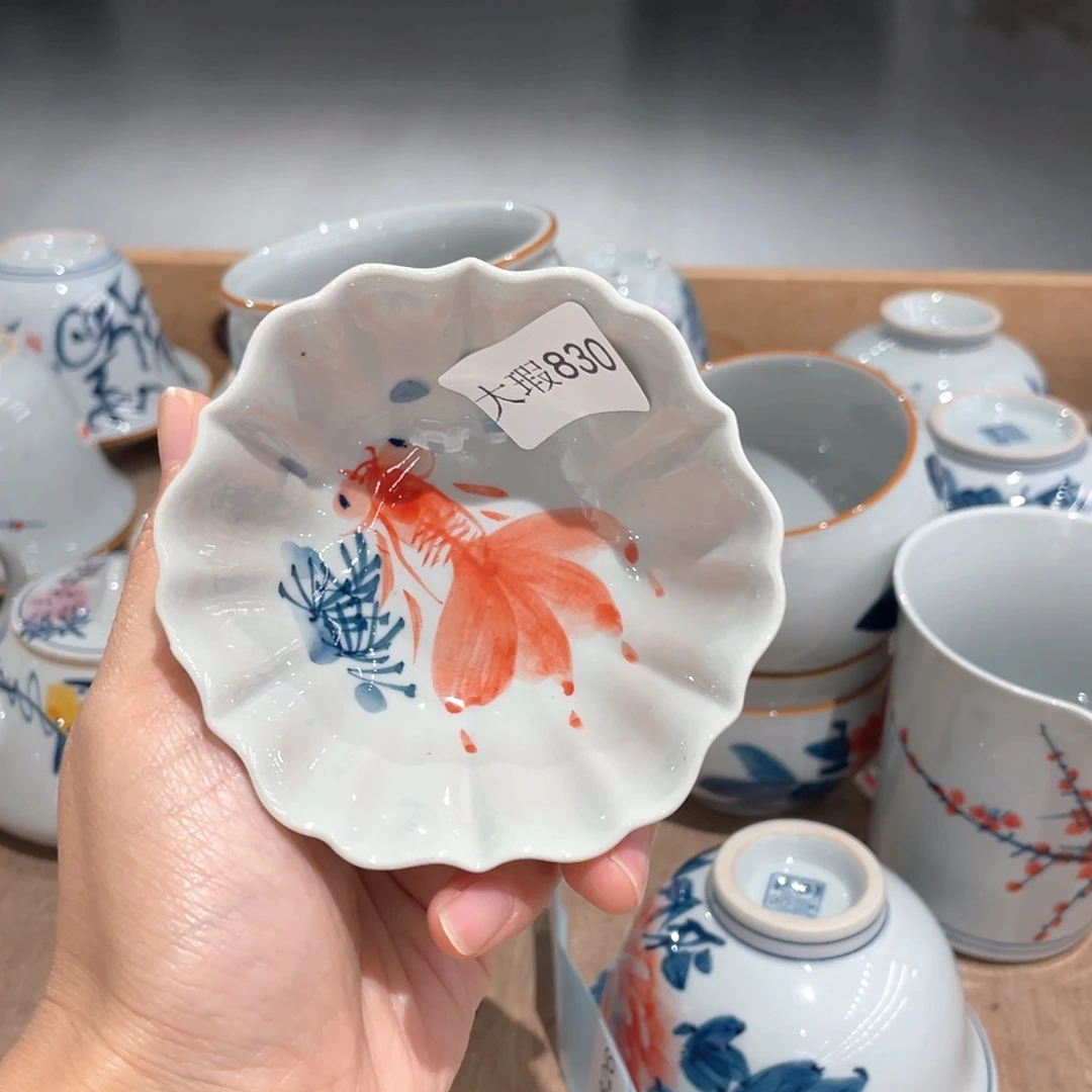 釉下手绘茶具微瑕