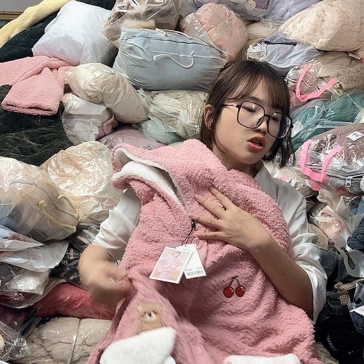 三醋酯纤维瑕疵m女