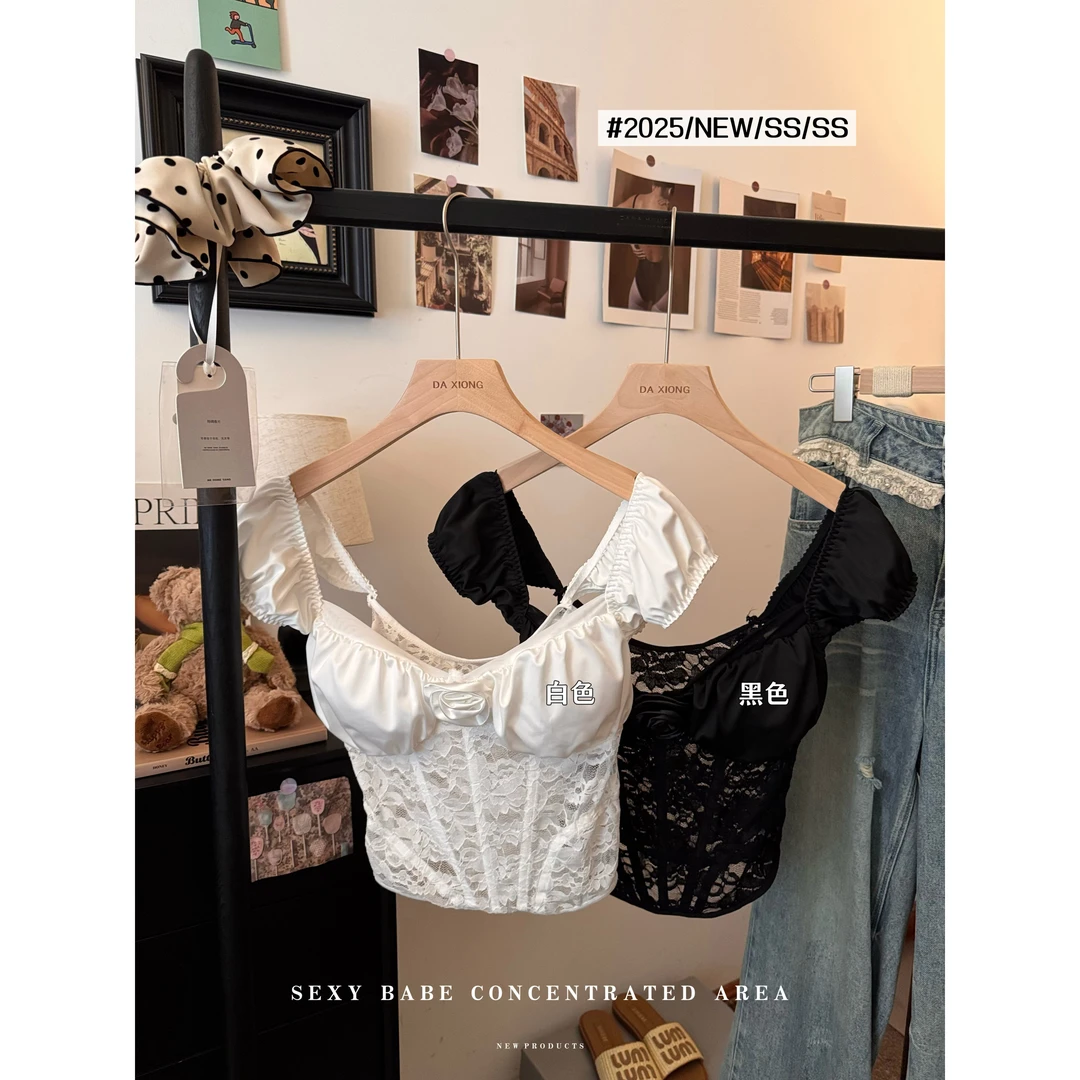 时尚设计感缎面拼接提花短袖蕾丝衫女法式小众立体花朵温柔风上衣