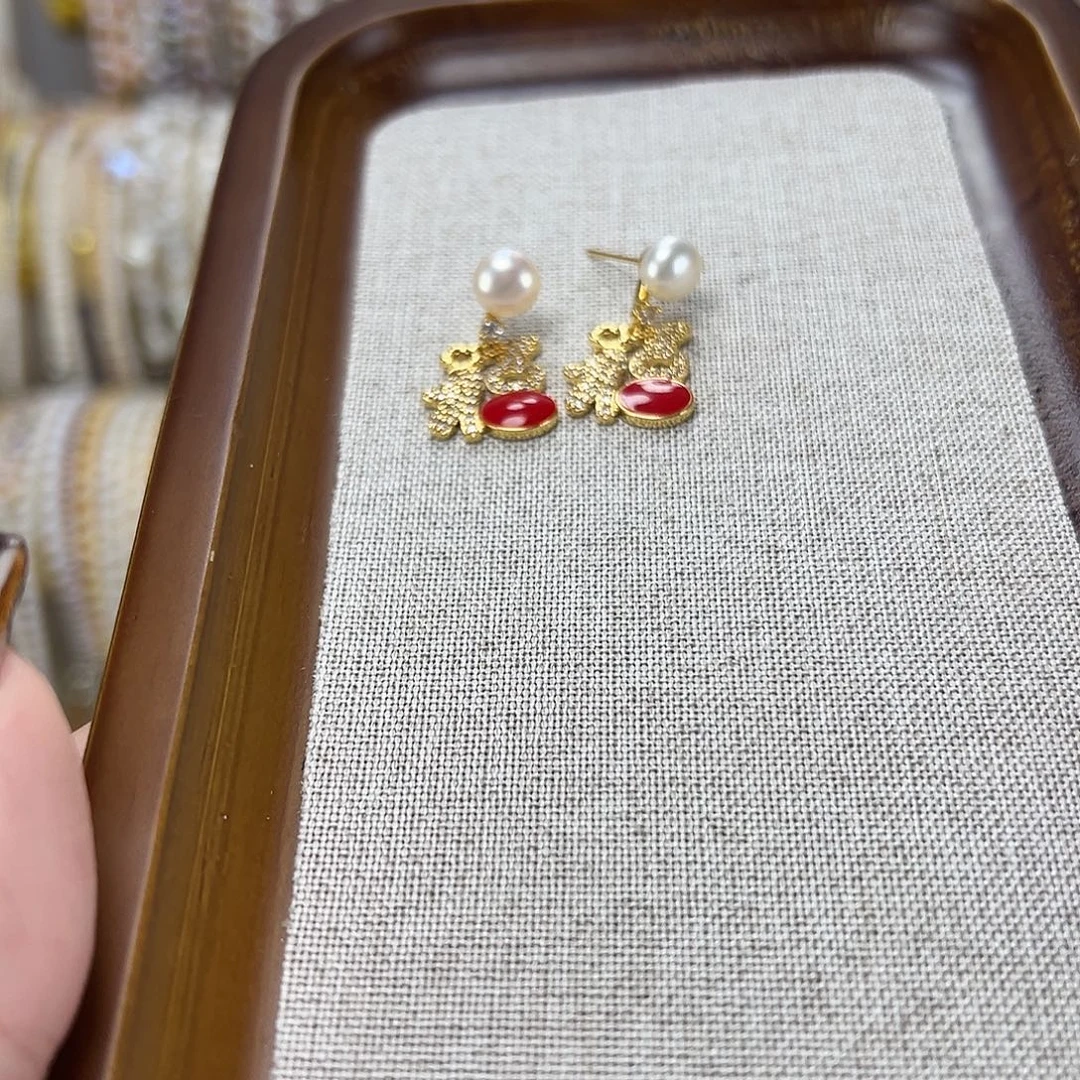 钛钢手绳淡水珍珠