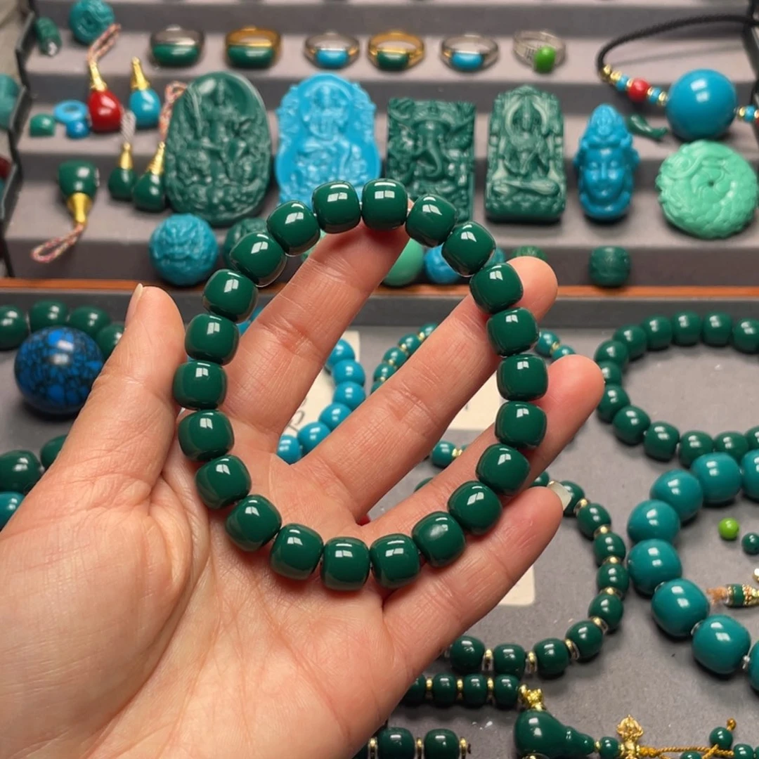 石材卡11老油绿老型手串（微瑕）