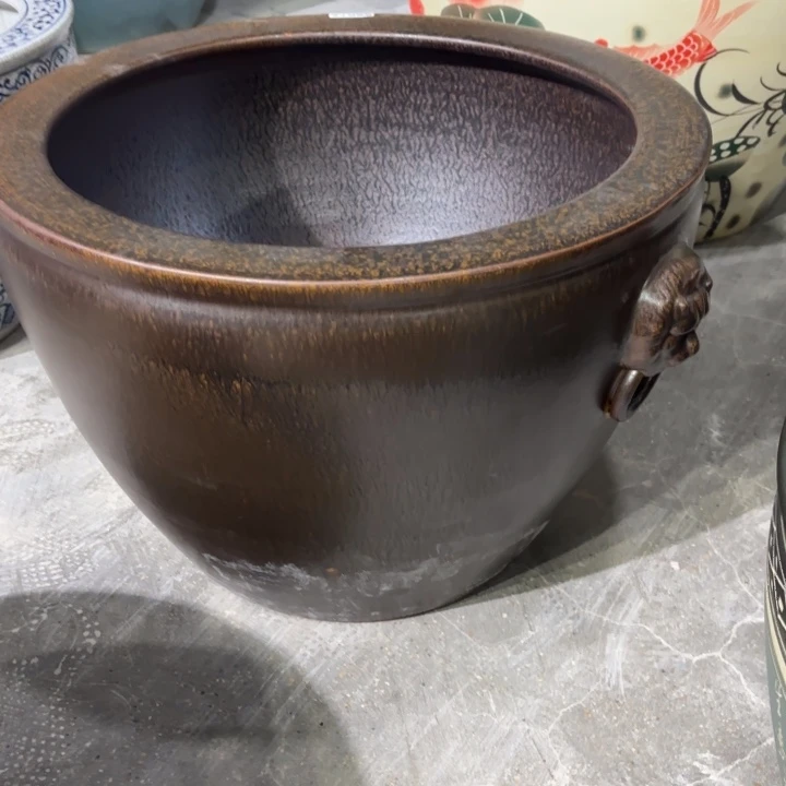 古铜带狮子头口径63高度42