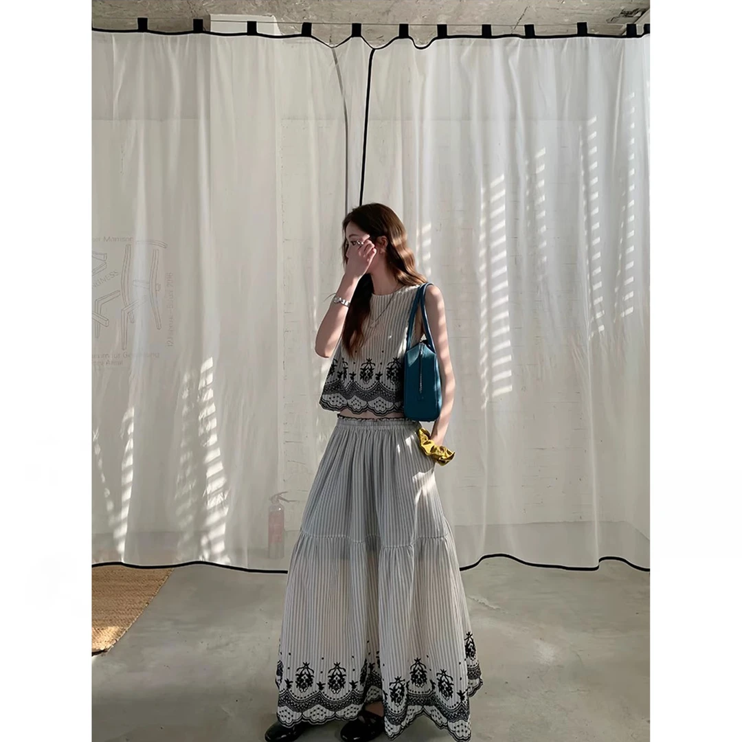 甜美可爱风格衣服森系镂空系带吊带裙设计感背心长裙两件套女夏季