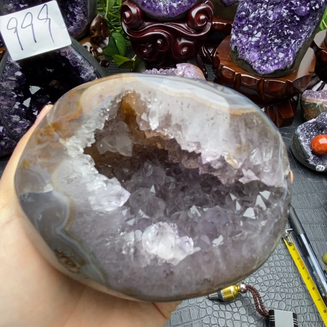 紫晶未镶嵌大型摆件（非配饰）