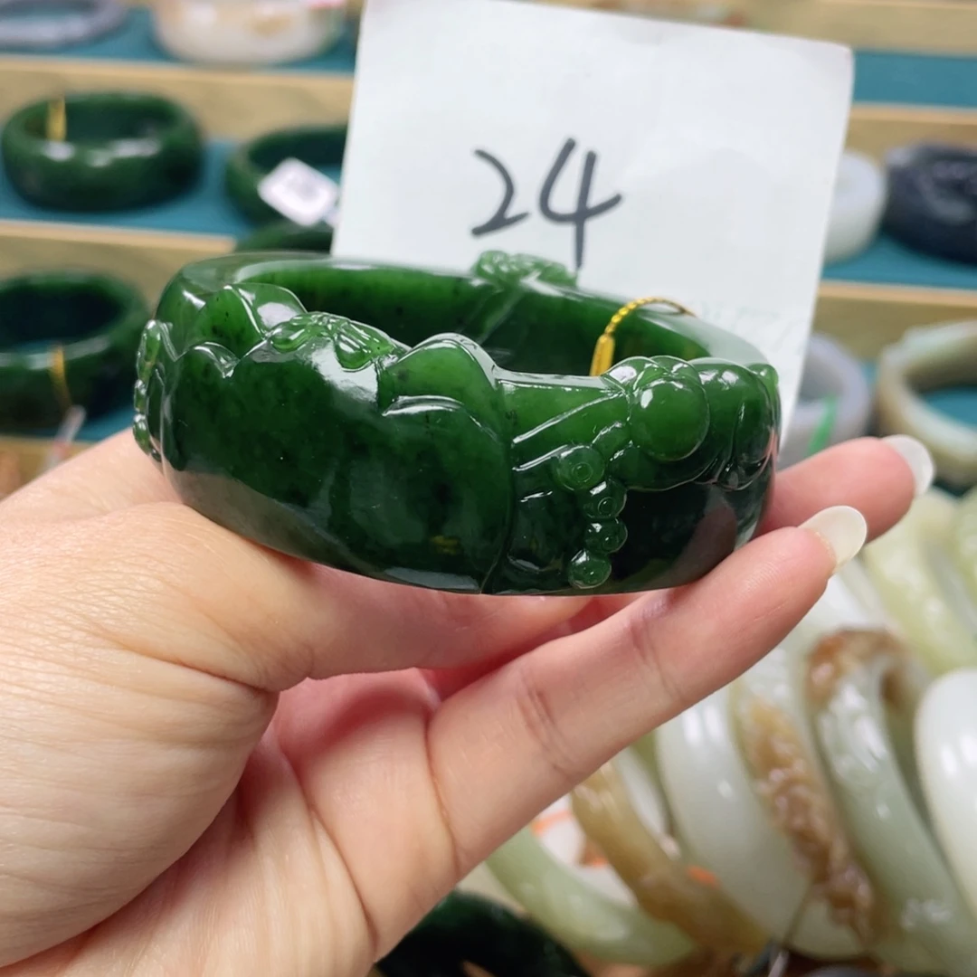 未镶嵌手镯和田玉圈口59