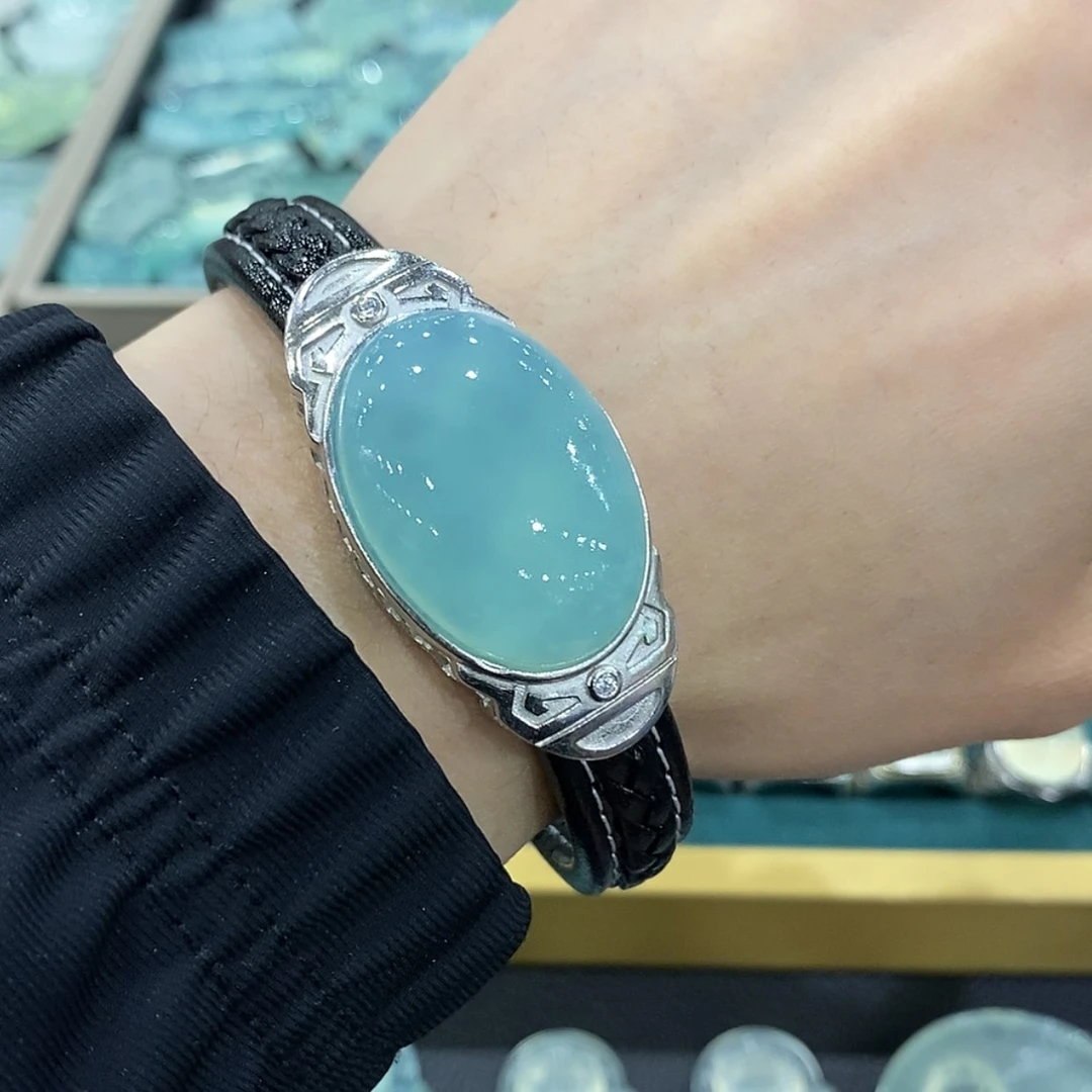 【闪购商品】蛇纹石玉银S925镶嵌手牌