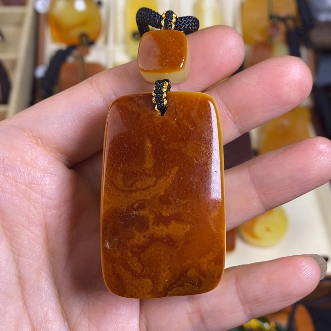 蜜蜡裸石未镶嵌王*大漠