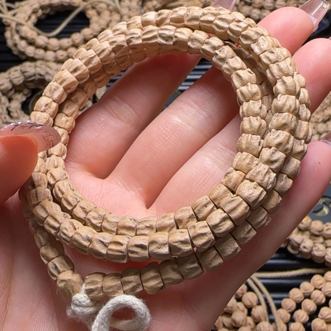 【闪购商品】柏香籽/百香籽吊坠阳*