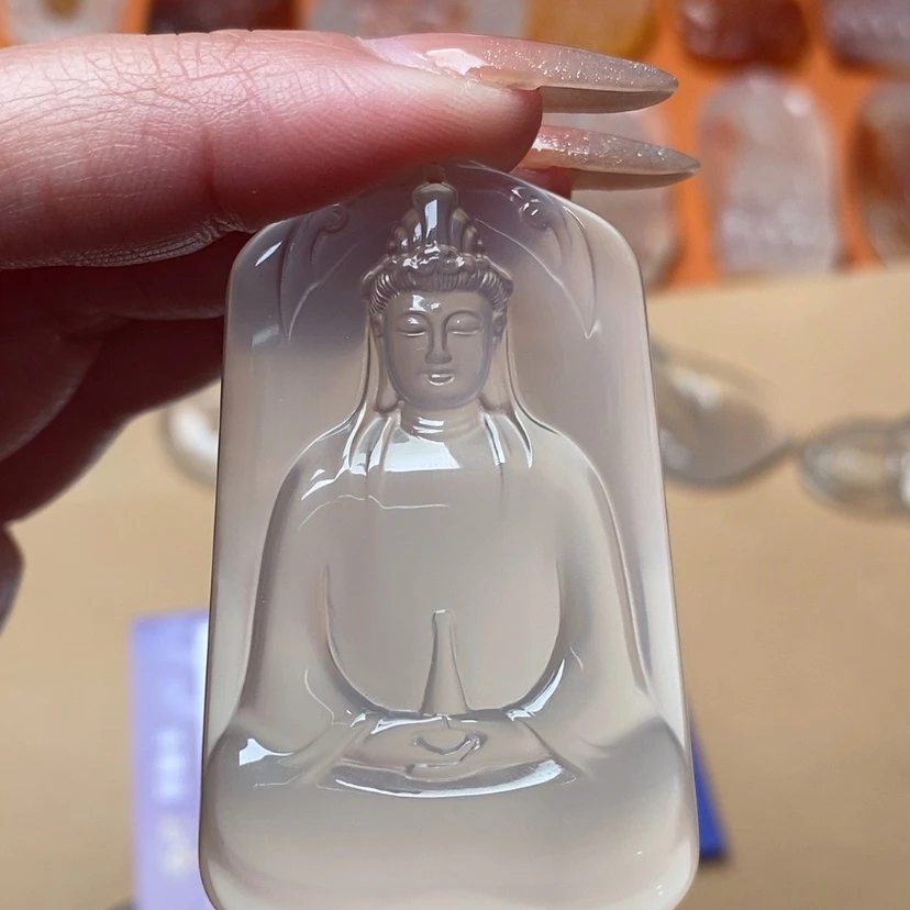 【闪购商品】玛瑙/玉髓颈饰未镶嵌阿*