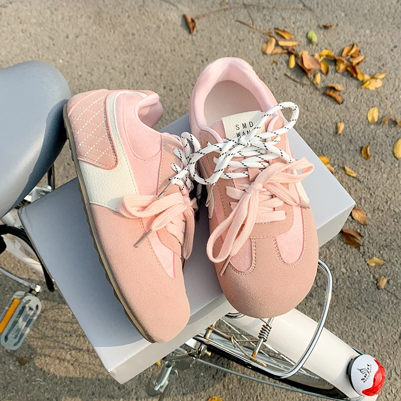 粉色德训板鞋女丑萌春季新款chic小众泡芙面包鞋阿甘芭蕾小白鞋子