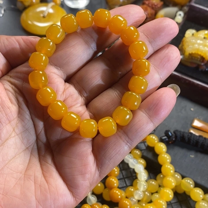 鹿***哩石英质玉（黄龙玉）银S925镶嵌颈饰