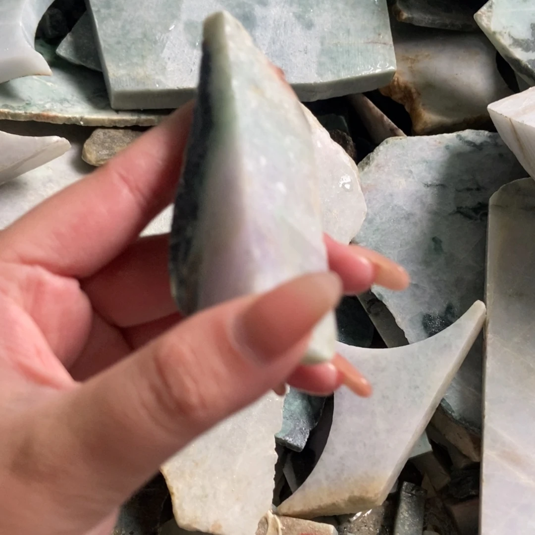 翡翠未镶嵌挂件天然翡翠