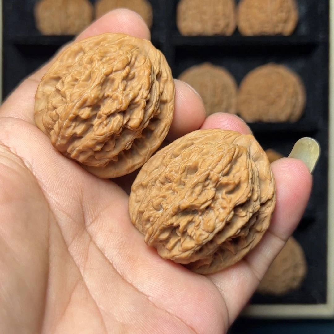 吊坠文玩核桃麦虎