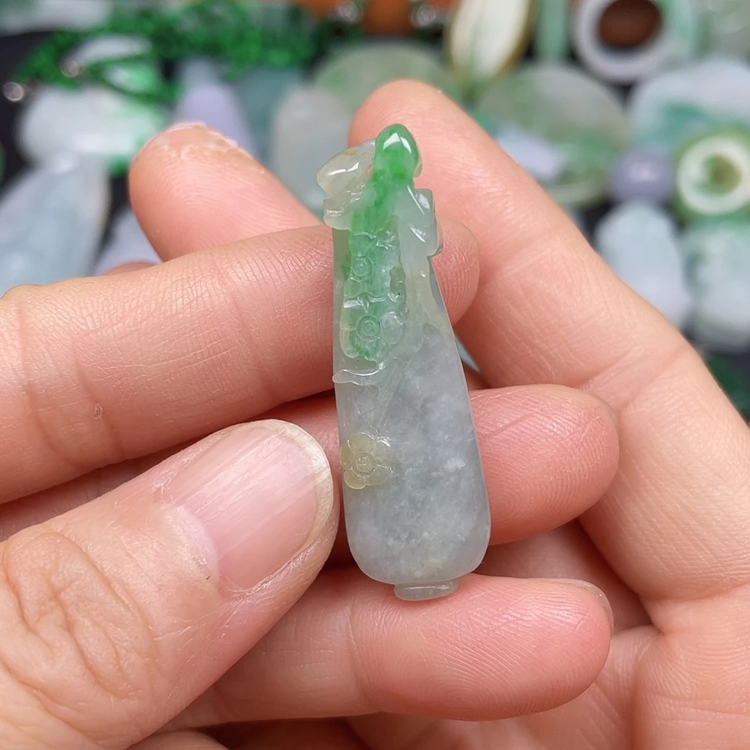 颈饰未镶嵌翡翠焱*翡翠吊坠