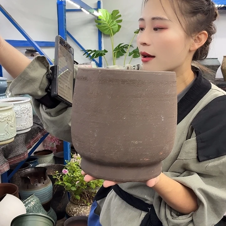18-21 -粗陶花盆有孔