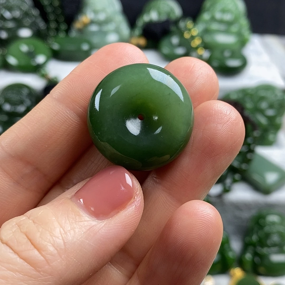 和田玉（碧玉）未镶嵌颈饰24mm