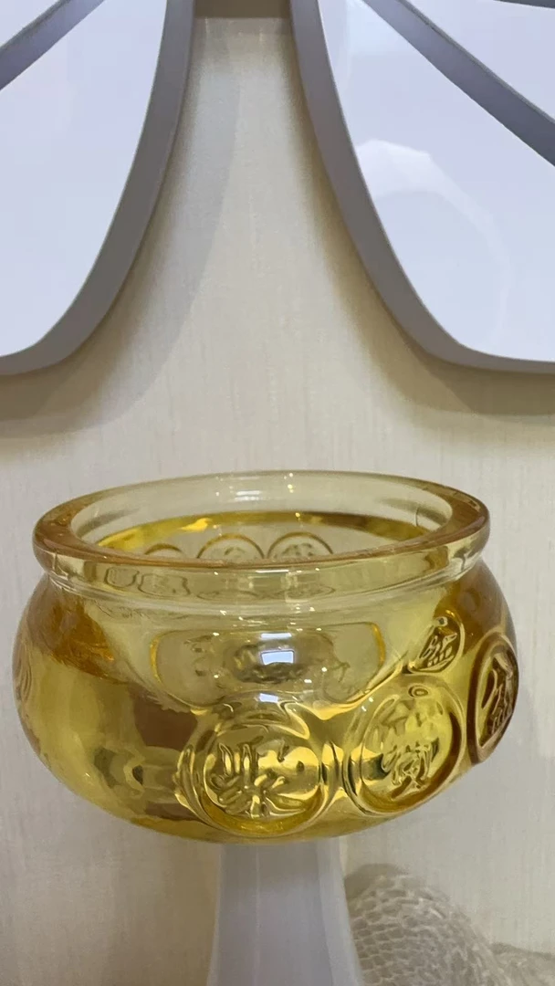 沈万3小聚小宝盆