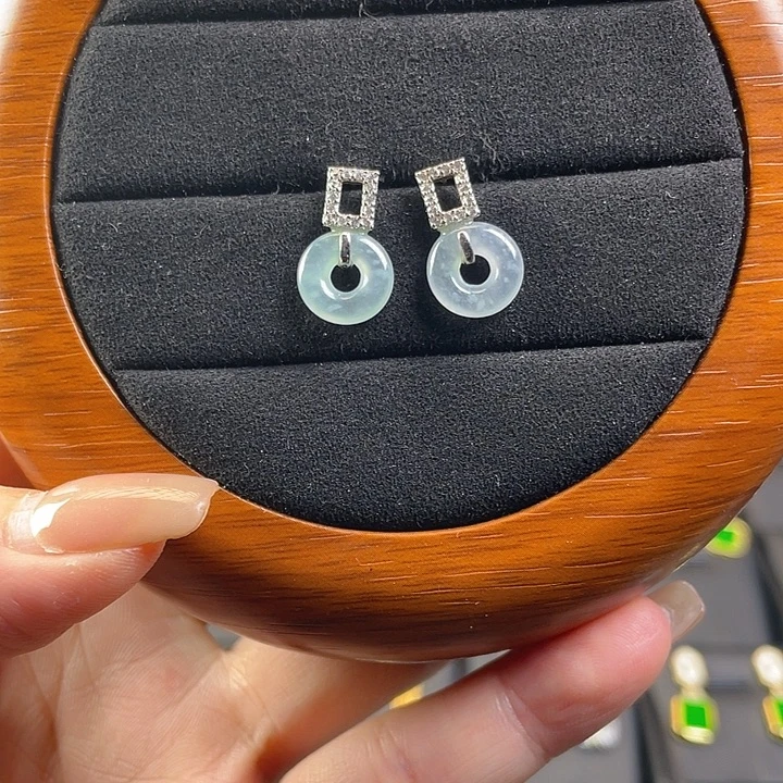 翡翠银S925镶嵌耳饰翡翠