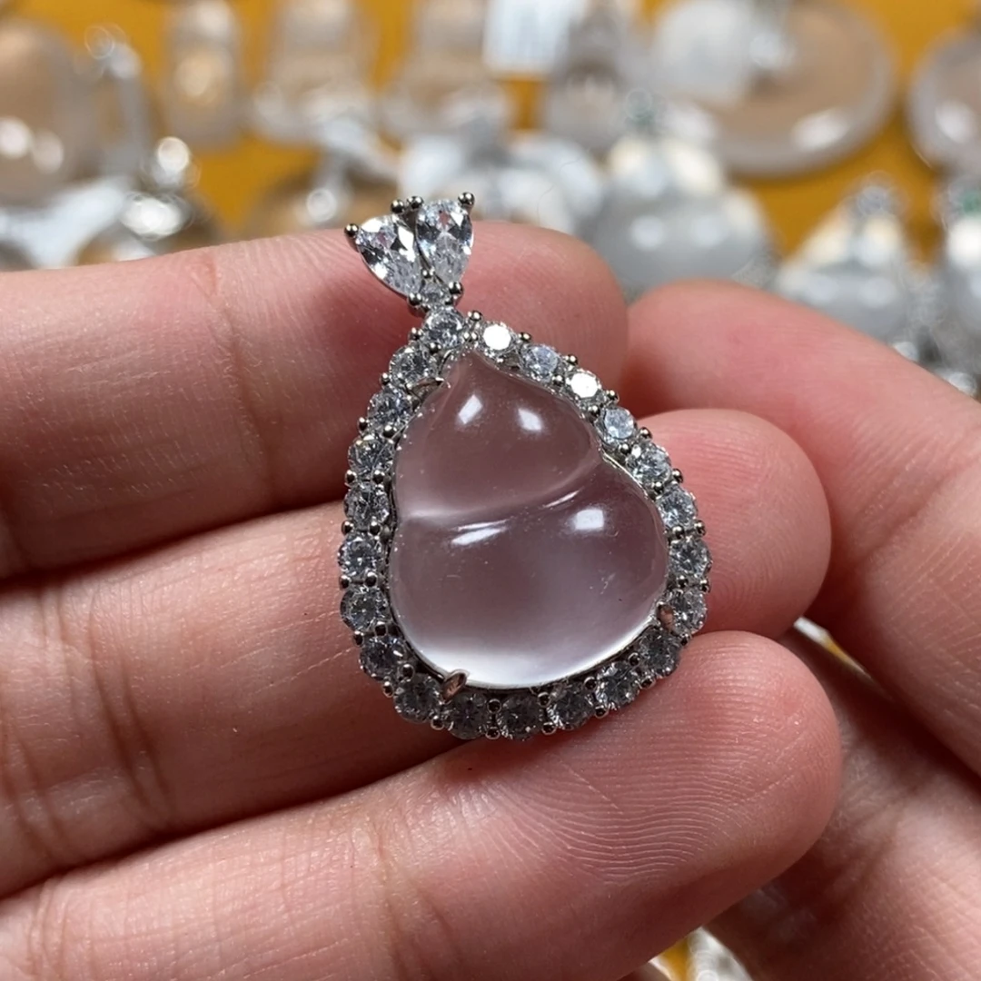 石英质玉银S925镶嵌颈饰葫芦