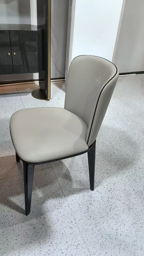 餐椅-轻奢餐椅-餐厅