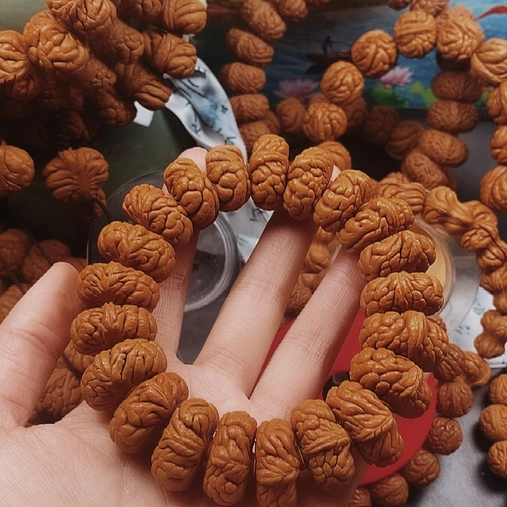 文玩核桃吊坠桃核