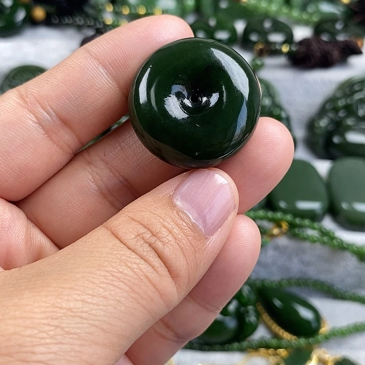 和田玉（碧玉）未镶嵌颈饰27