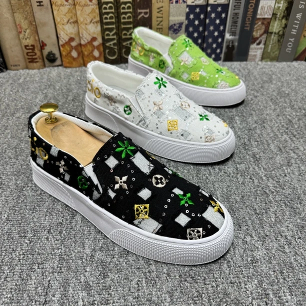 2025夏季新款潮流男鞋舒适透气百搭男士板鞋时尚韩版休闲鞋潮鞋男