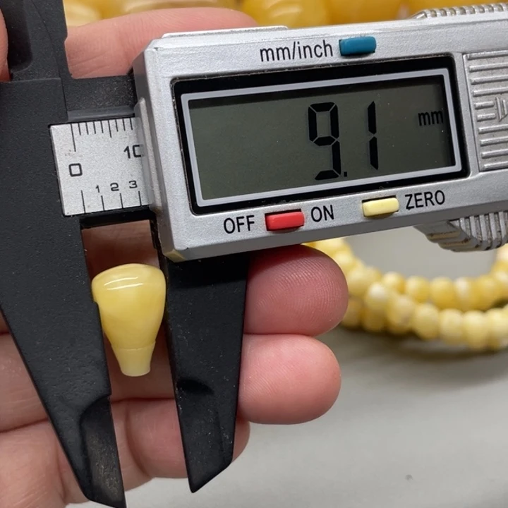 琥珀未镶嵌裸石蜜蜡